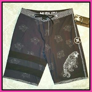 TEMPORARY PRICE NWT- Hurley Phantom Board shorts