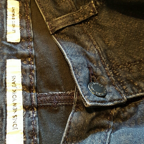 Jeans - Picture 2 of 4