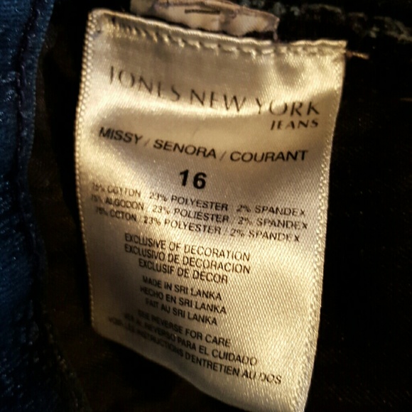 Jeans - Picture 3 of 4