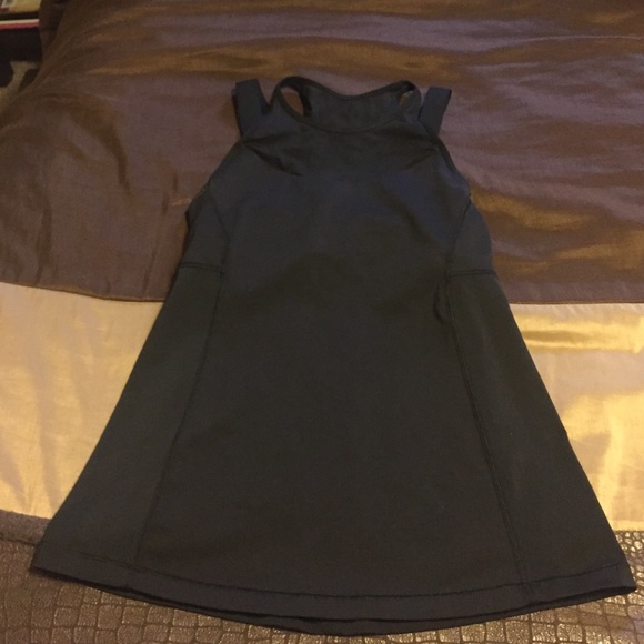 Lululemon Top with built in bra