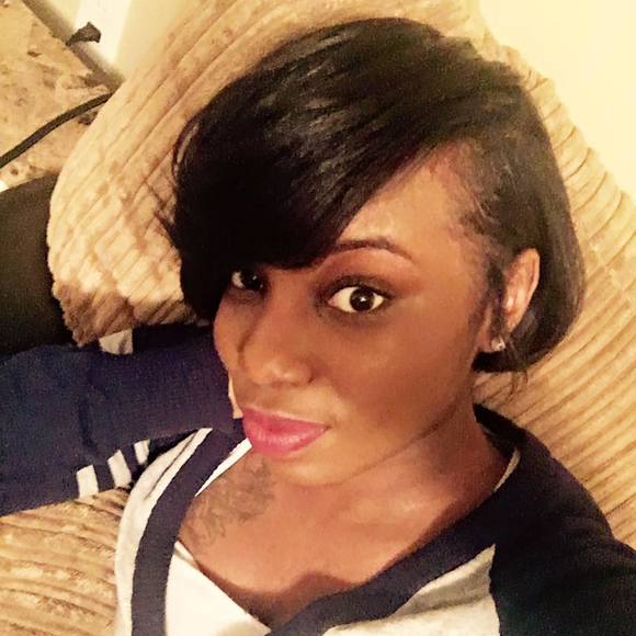 Meet your Posher, Laquita