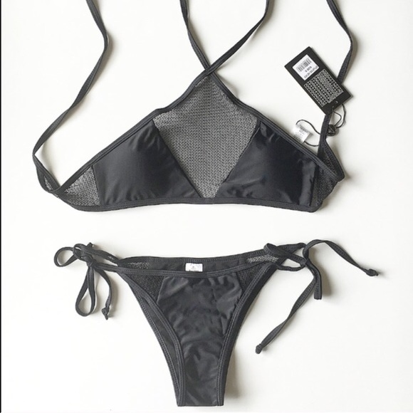 "Show Me Off" Bikini - Picture 2 of 4