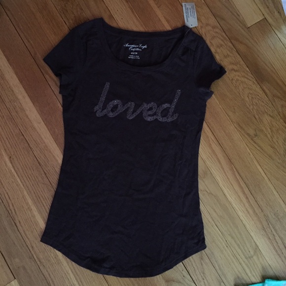 Brown t-shirt
