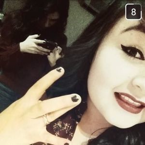 Meet your Posher, Angie