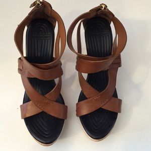Givenchy leather and wood platform sandal