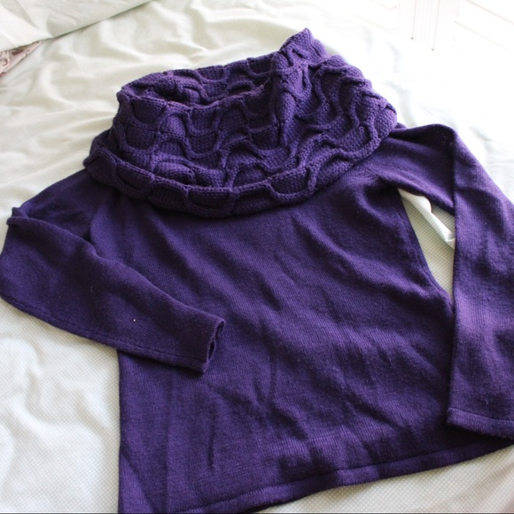 Tahari purple cable knit sweater
