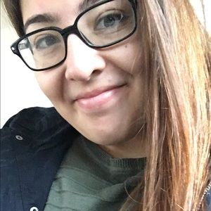 Meet your Posher, Maria