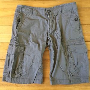 Banana Republic Bermuda cargo shorts