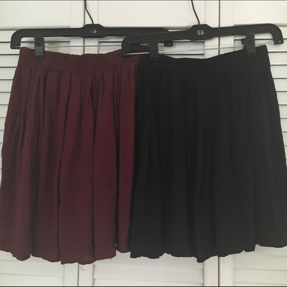 Brandy Melville Luma skirts