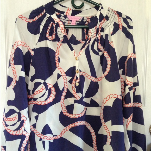 Lilly Pulitzer Tops - Lilly Pulitzer Holy Grail Booze Cruise Elsa XS