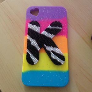A cute iPod 4 case!