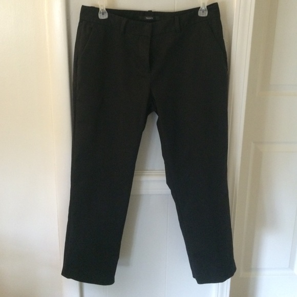 Tahari crop pants