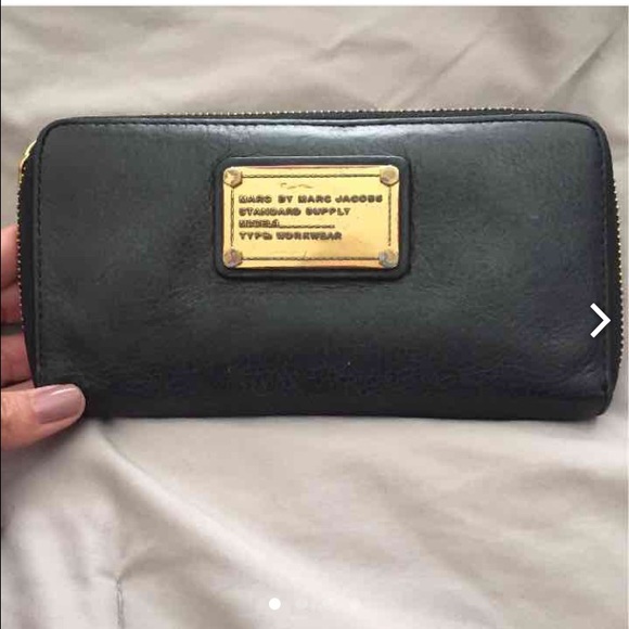 MARC BY MARC JACOBS WALLET