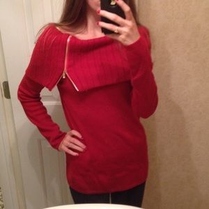 Red Dana Buchman cowl neck sweater gold zipper