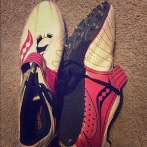 Saucony Spitfire sprinter shoes