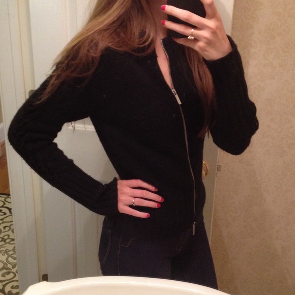 Black Karen Millen cableknit sweater with zipper