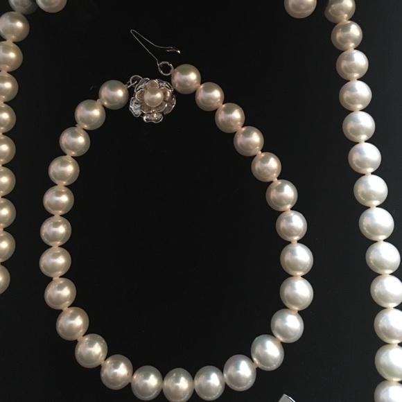 Pearl set - Picture 2 of 3