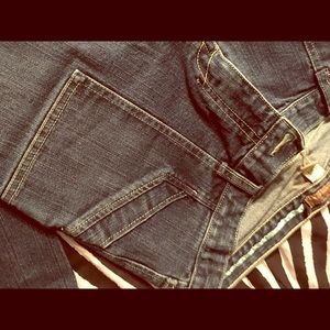 Size 8, abercrombie women's jeans