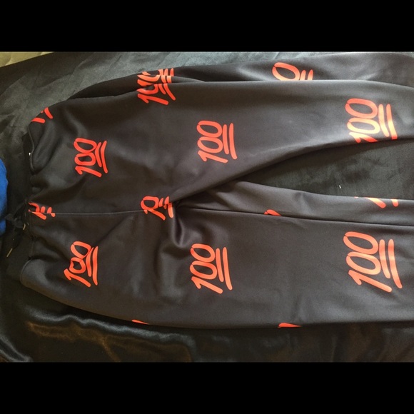 💯 emoji joggers