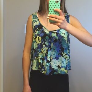 ❗️NEW❗️Floral tank top!