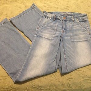🔴PRICE LOWERED🔴AE A-Line Jeans