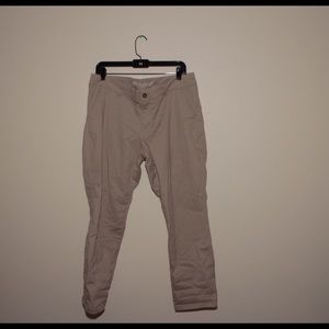 Khaki Boyfriend jeans