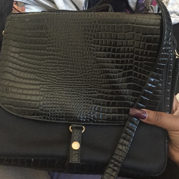 Vintage crossbody bag