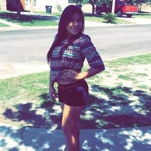 Meet your Posher, Yolanda