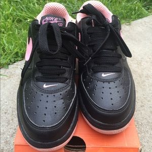 Black/Pink Nike Air Forces