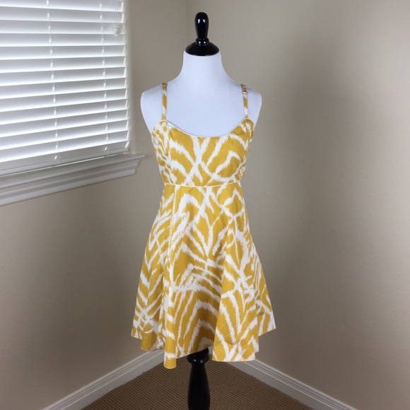 RUNWAY Ikat Like Print Mustard Yellow Dress 10