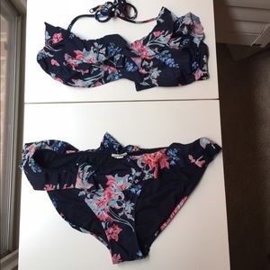 Floral flattering bikini.