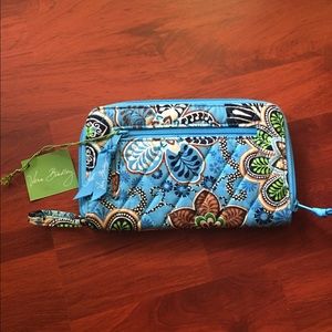Brand New Vera Bradley Wallet