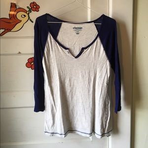Old Navy Vintage Women's Baseball Tee Size Small