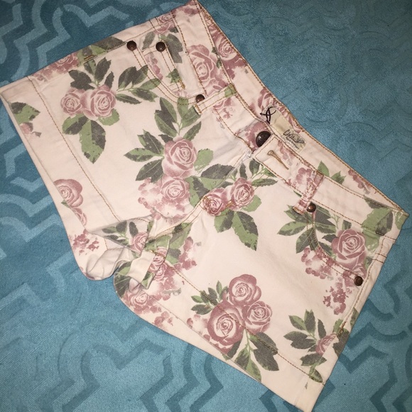 Rose print Jean shorts