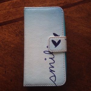 Magnetic iPhone 4 "Love" case