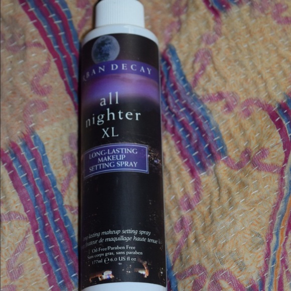 Urban decay long lasting make up setting spray