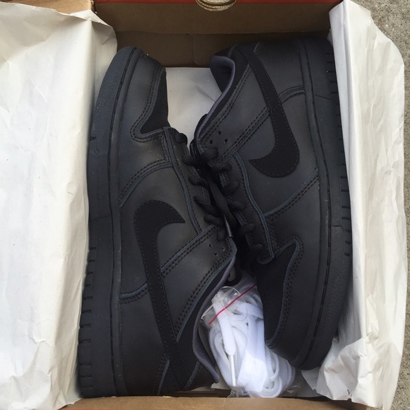 All Black Nike Dunks