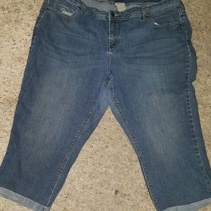 Capris