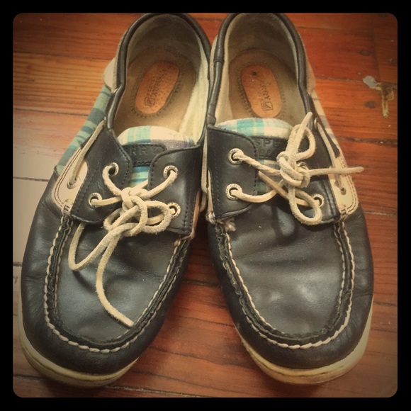 Sperry boat shoes