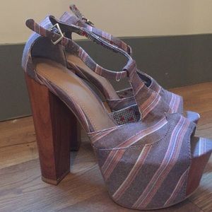 Jessica Simpson Heels