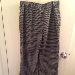 Fun and flowy printed pants!