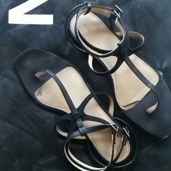 Zara black sandals size 10/41
