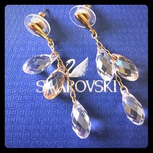 Swarovski golden earrings