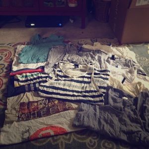 Bundle of 12 men's summer tanks