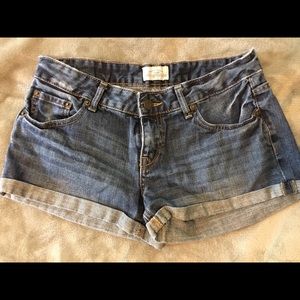 ☀️Aeropostale jean shorts! ☀️