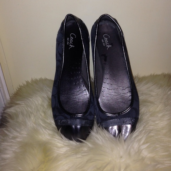 Coach Cecile Flat in Black