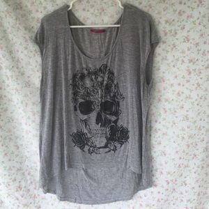 Floral skull hi low shirt