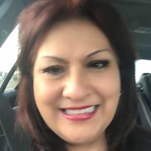 Meet your Posher, Becky