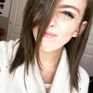 Meet your Posher, Kaci