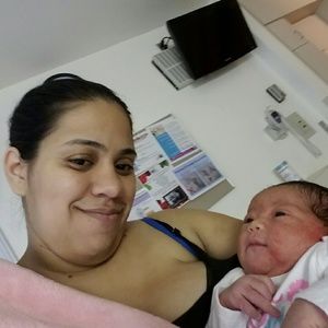 Meet your Posher, Gloria